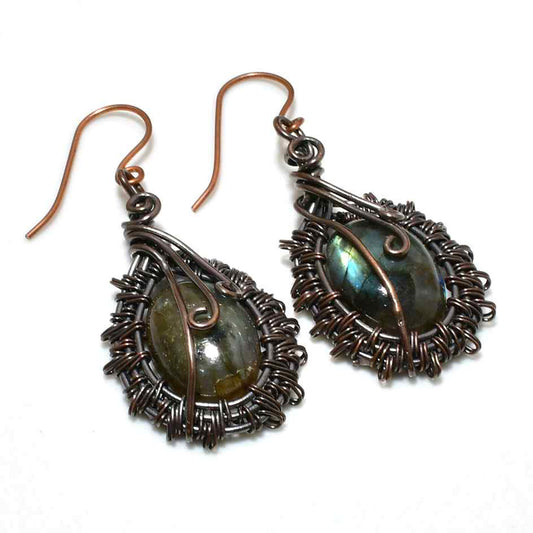 Luna’s Ward – Labradorite Copper Earrings
