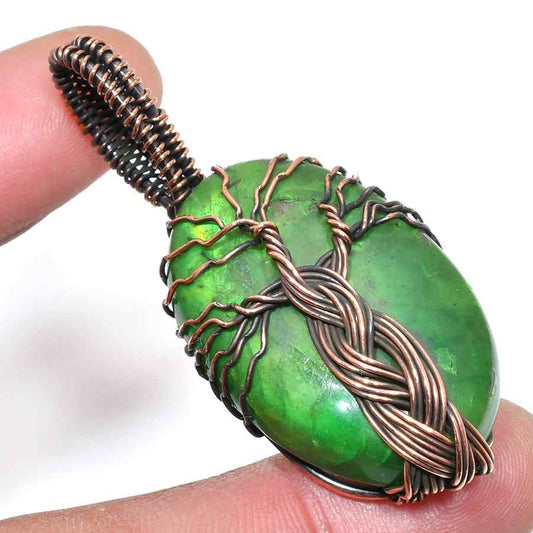 Gaia’s Grove – Green Stone Tree of Life Pendant