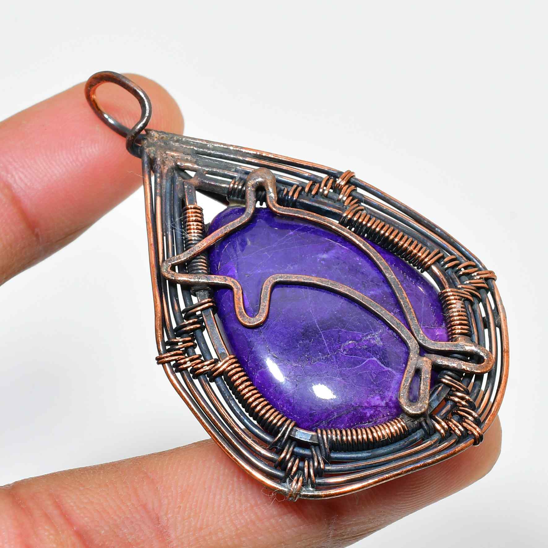 Ezra’s Veil – Handcrafted Amethyst Copper Pendant