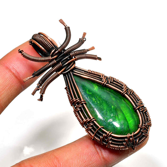 Emerald Spider – Copper & Green Stone Pendant
