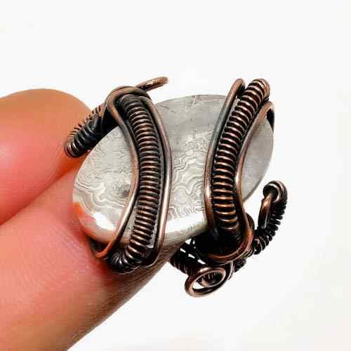 Silver Serenity – Copper-Wrapped Gemstone Ring