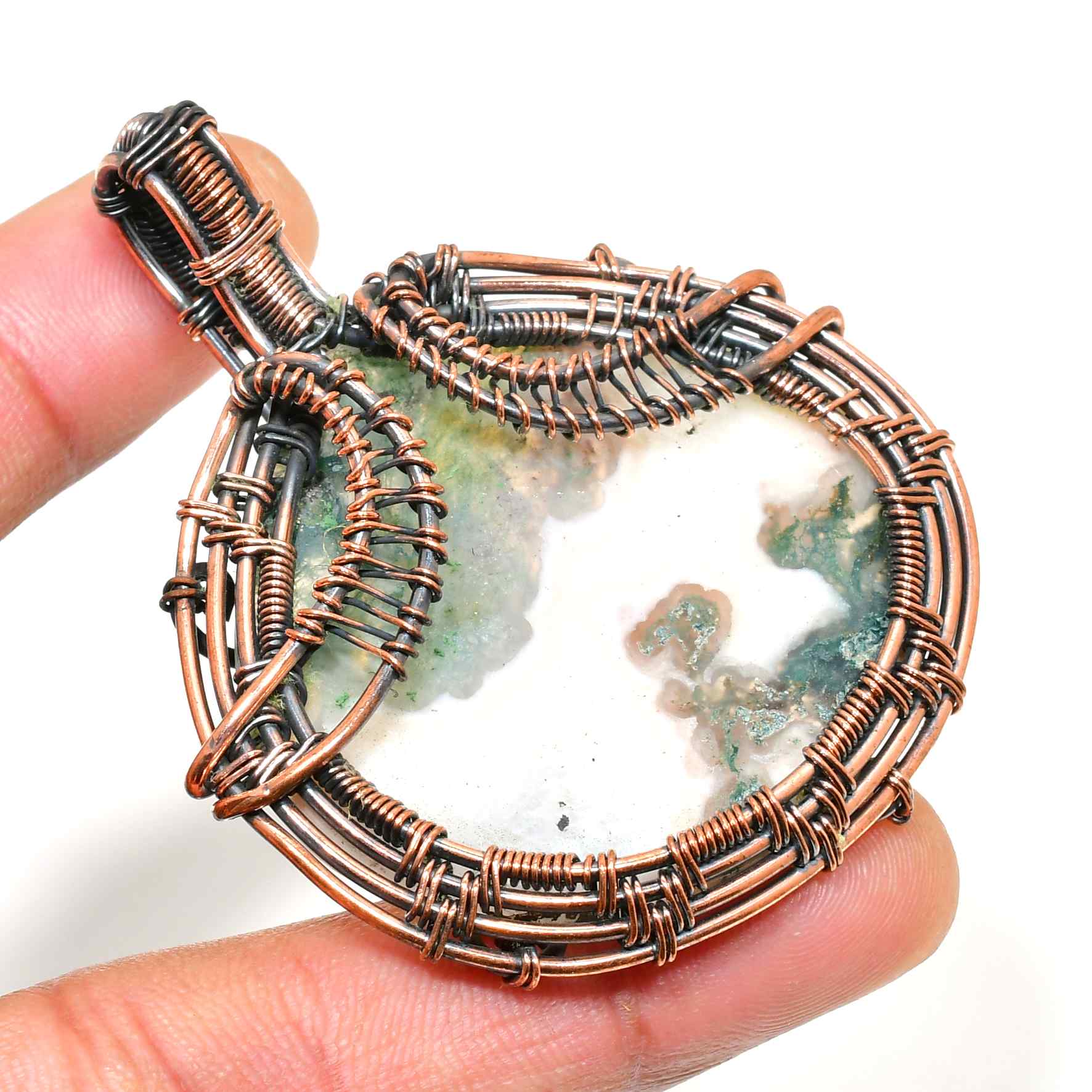 Agate Whisper – Oxidized Copper Pendant