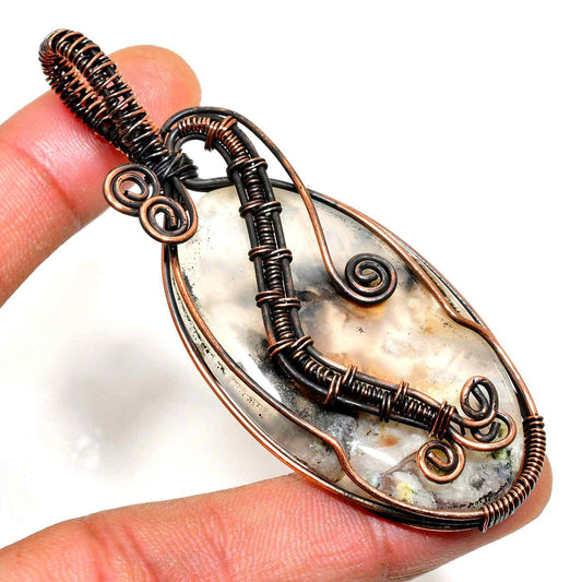 Gaia’s Embrace – Agate Oxidized Copper Pendant