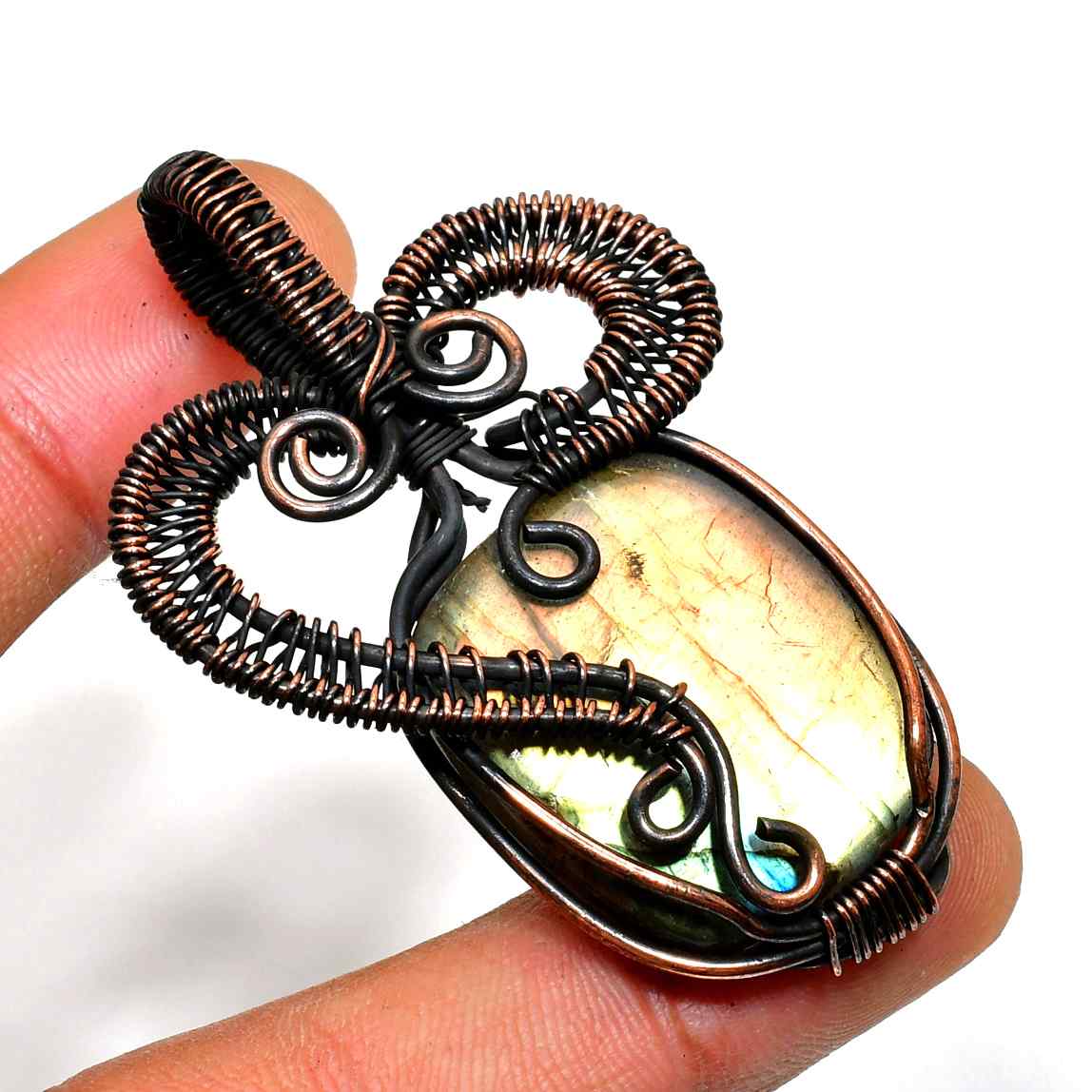 Aurora’s Veil – Labradorite & Copper Pendant