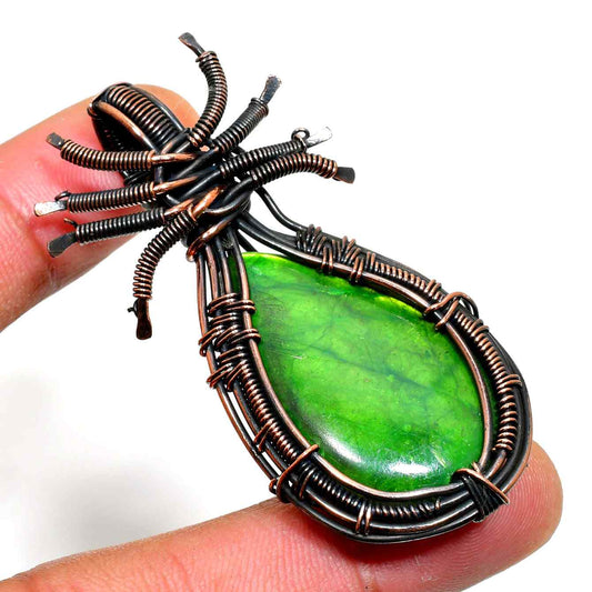 Verdant Whisper – Copper-Wrapped Green Gemstone Pendant