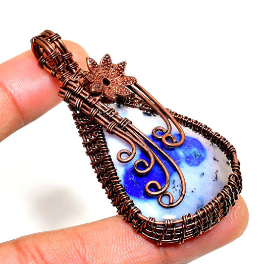 Gaia’s Embrace – Agate Copper Pendant