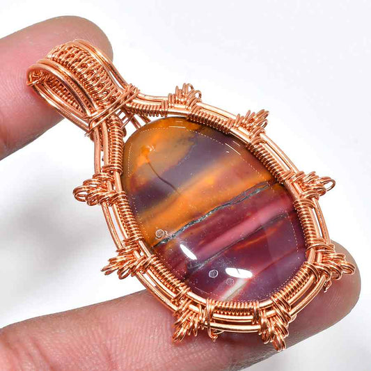 Ember’s Glow – Rose Gold Agate Pendant