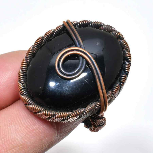 Ebon Harmony – Hand-Wrapped Onyx Copper Ring
