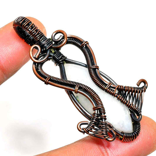 Ezra’s Veil – Handwrapped Amethyst Copper Pendant