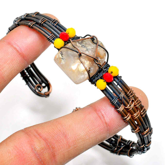 Ember Crown – Carnelian Wire-Wrapped Bracelet