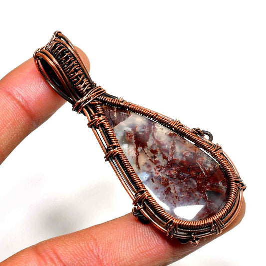 Gaia’s Embrace – Copper-Wrapped Agate Pendant