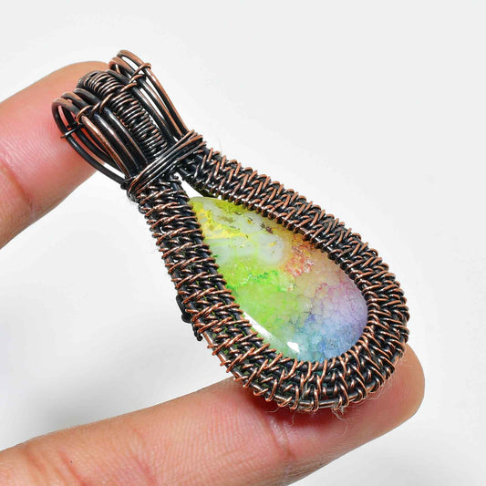 Aurora’s Whisper – Handwoven Copper Gemstone Pendant