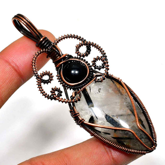 Dusk Embrace – Onyx & Smoky Quartz Pendant
