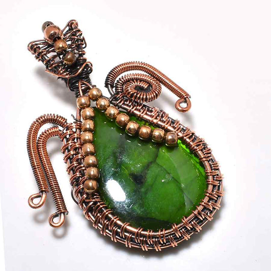 Gaia’s Grace – Green Quartz Copper Pendant