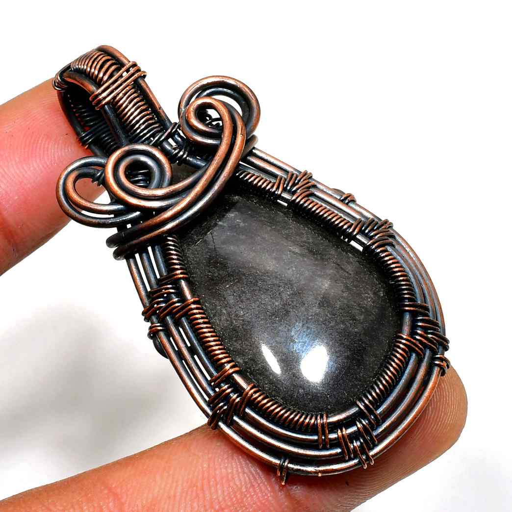 Ebon Aegis – Obsidian Copper Pendant