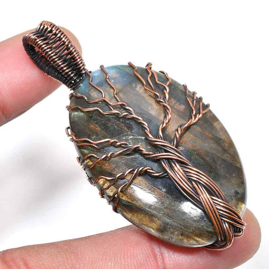 Earthsong – Labradorite Copper Tree of Life Pendant