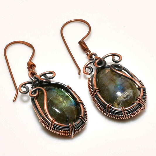 Mira’s Shimmer – Labradorite Copper Earrings