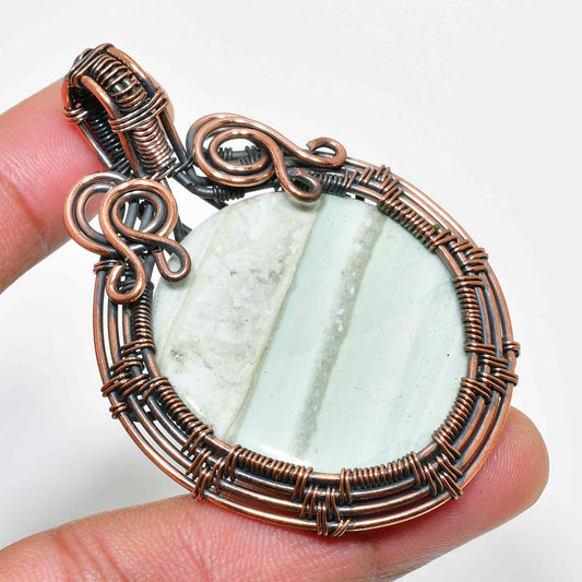 Tranquil Harmony – Copper-Wrapped Green Stone Pendant