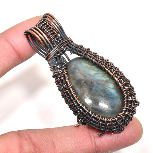 Luna’s Lure – Oxidized Copper Labradorite Pendant