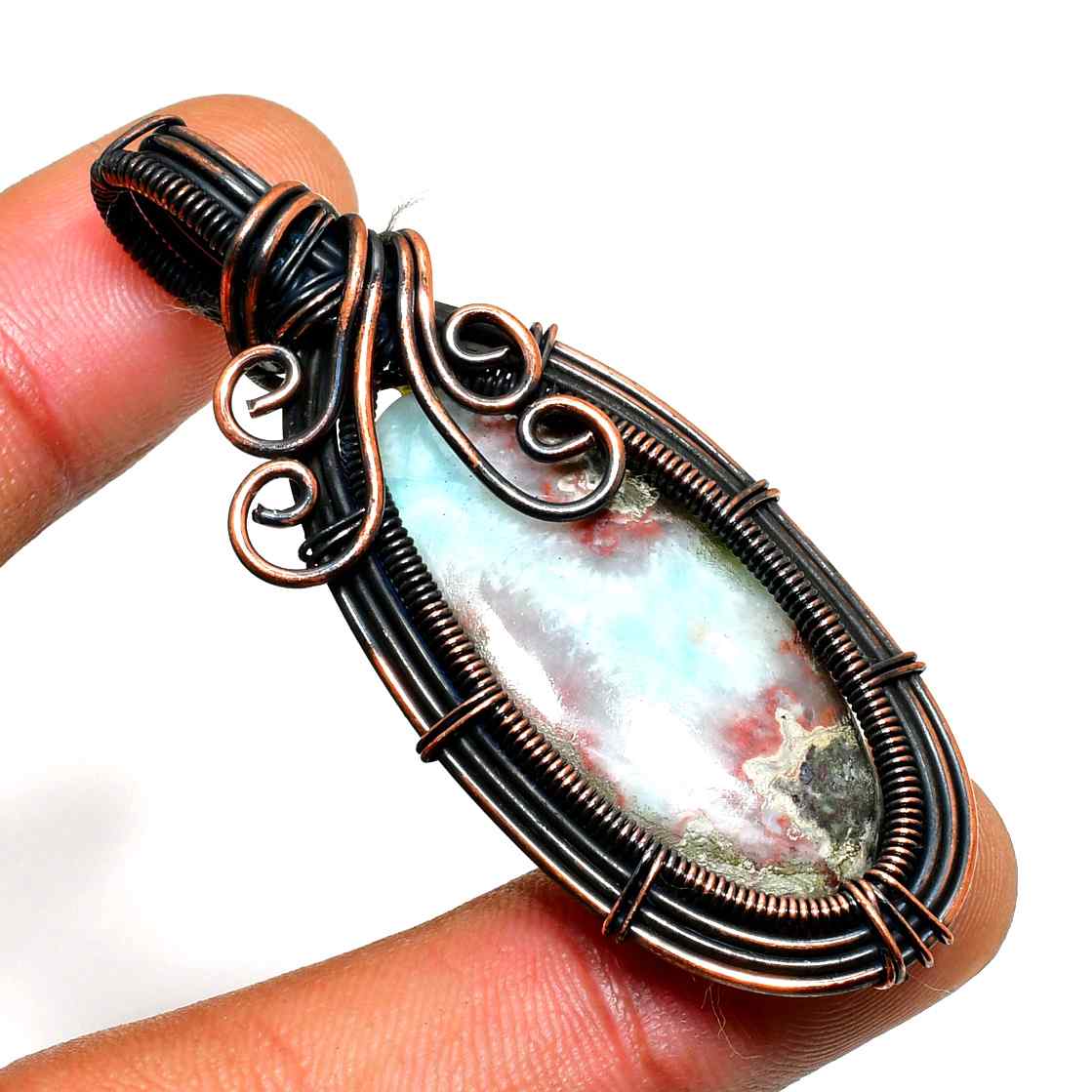 Serenity’s Embrace – Copper-Wrapped Gemstone Pendant