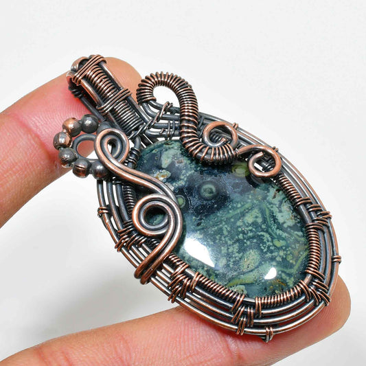 Serenity’s Embrace – Copper Wire Stone Pendant
