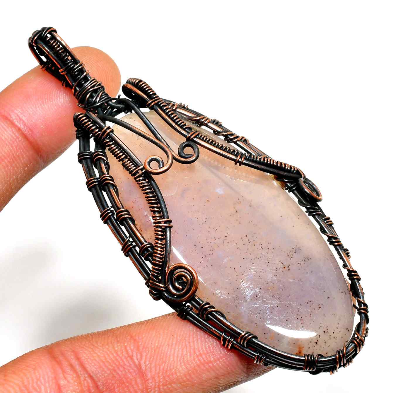 Serenity’s Embrace – Amethyst Copper Pendant