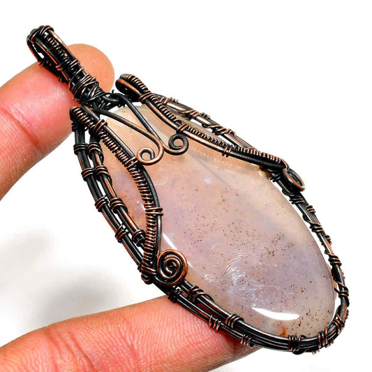 Serenity’s Embrace – Amethyst Copper Pendant