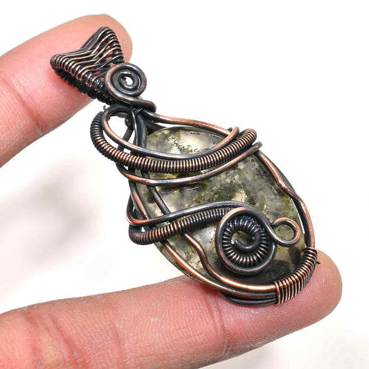 Aurora’s Embrace – Moss Agate Copper Pendant