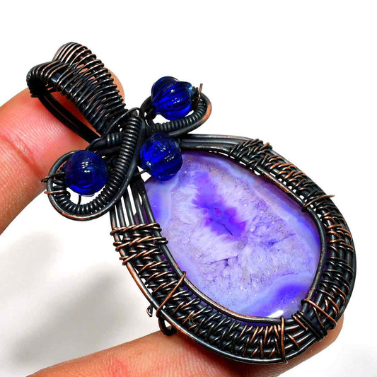 Noir Balance – Handwrapped Agate Pendant