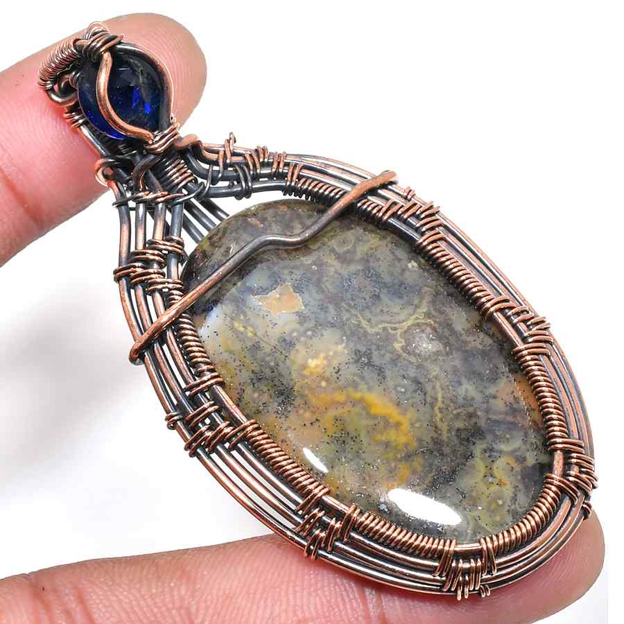 Terra’s Embrace – Artisan Copper-Wrapped Stone Pendant