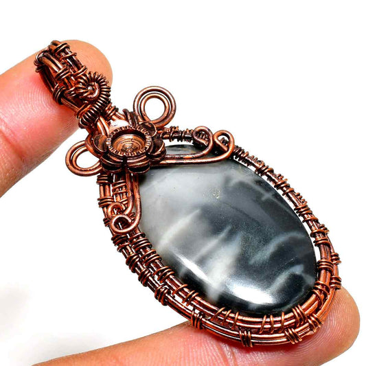 Embrace the Mystery – Black Agate & Copper Pendant