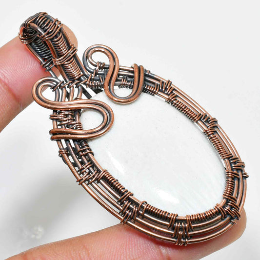 Serene Aura – Amethyst Copper Pendant