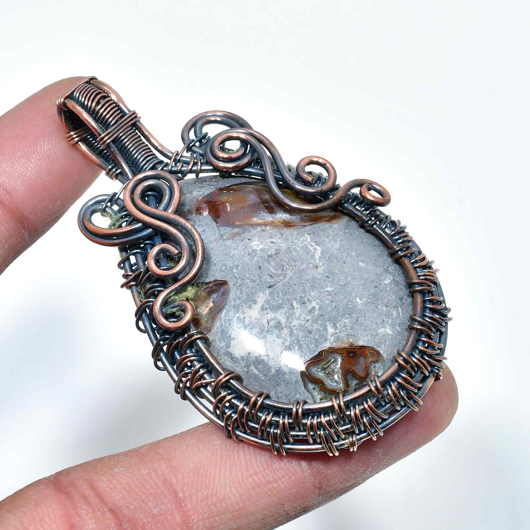 Ember’s Embrace – Natural Stone & Oxidized Copper Pendant
