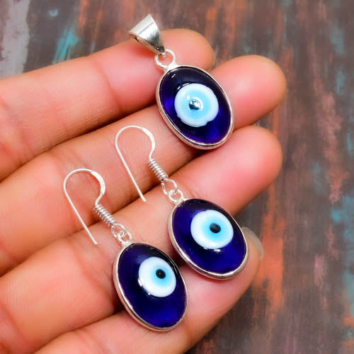 Luna’s Shield – Blue Glass & Silver Evil Eye Jewelry Set
