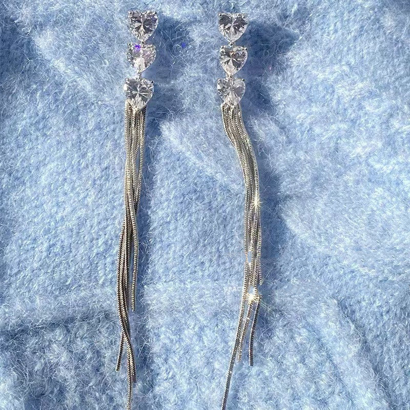 Lola Heart Earrings