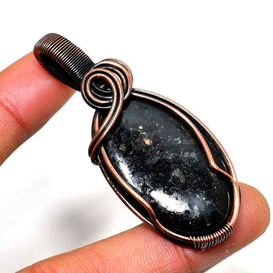 Gaea’s Embrace – Handwrapped Copper & Black Stone Pendant