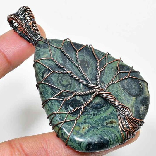 Essence Tree – Copper-Wrapped Gemstone Pendant
