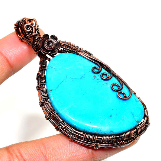 Serenity’s Embrace – Turquoise Copper Pendant
