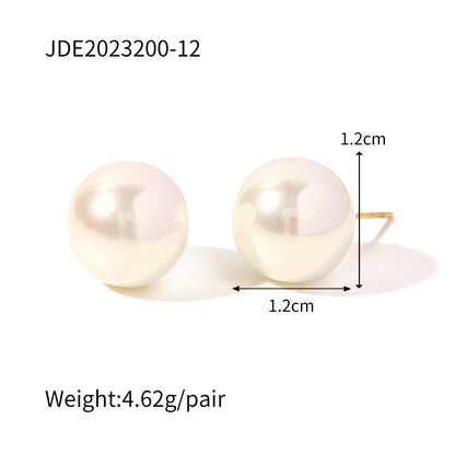 Titania Pearl Studs