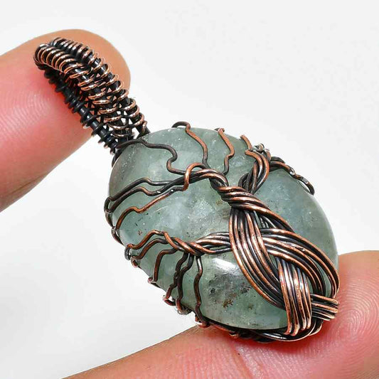 Celestial Calm – Aquamarine Copper Pendant