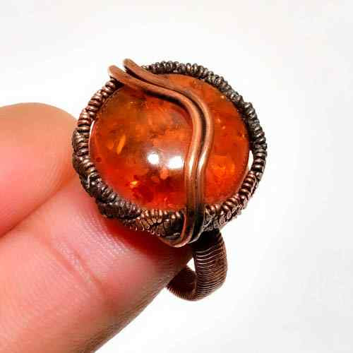 Ember Radiance – Amber & Oxidized Copper Ring