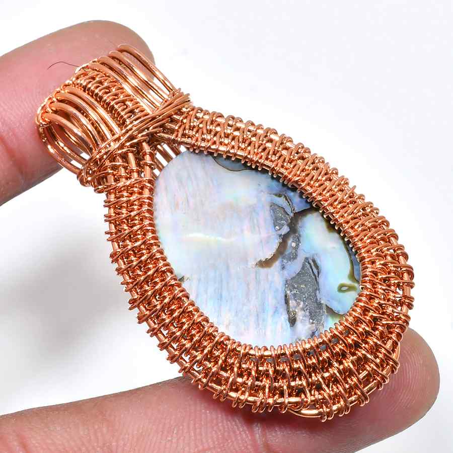 Celestial Embrace – Copper-Wrapped Natural Stone Pendant