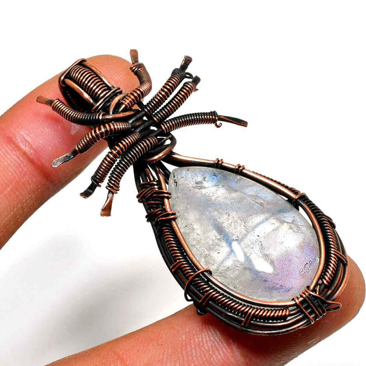 Selene’s Whisper – Moonstone Copper Pendant