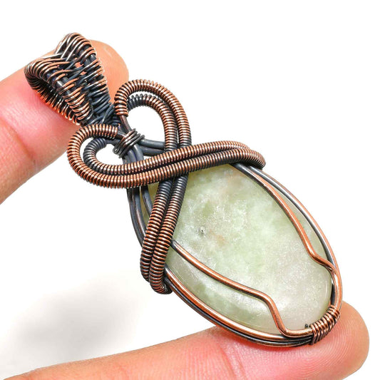 Serenity’s Embrace – Jade & Copper Harmony Pendant