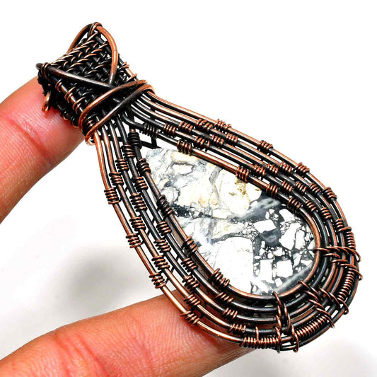 Gaia’s Embrace – Copper-Wrapped Natural Stone Pendant