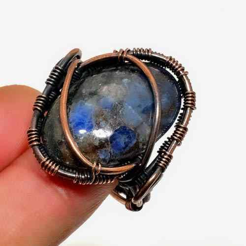 Celestial Ember – Labradorite Copper Ring