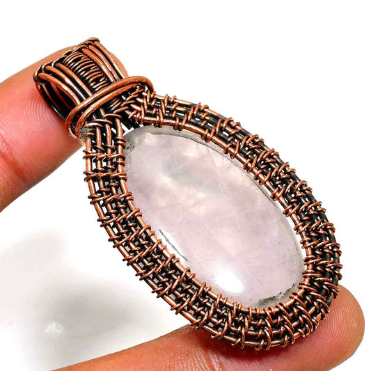 Serenity’s Embrace – Rose Quartz Copper Pendant