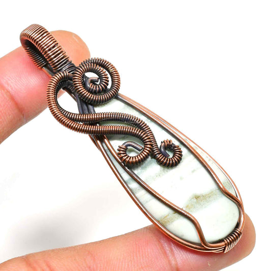 Elysian Shield – Amethyst Copper Pendant