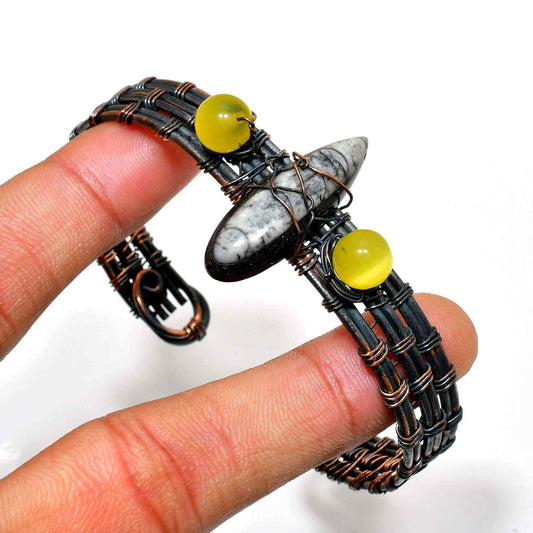 Ember’s Embrace – Black & Gray Stone Boho Bracelet