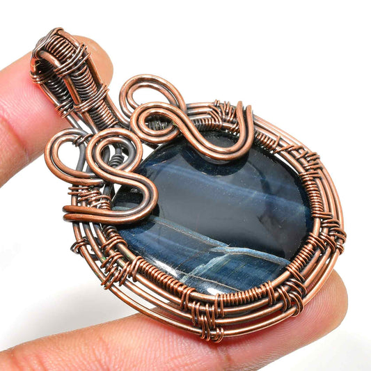 Serene Om – Lapis Lazuli & Copper Wire Pendant